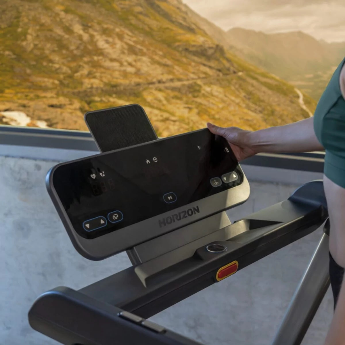 Horizon Evolve 3 Home Treadmill