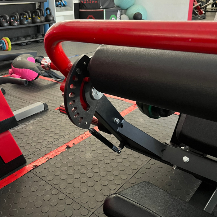 PRO Series Commercial Hip Thrust Machine | Plate-Loaded Glute Trainer